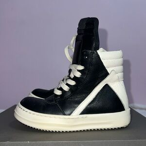 Rick Owen’s size 25. Size 8 toddler